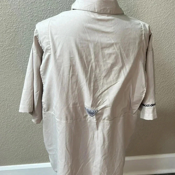 🎣🐟Columbia Vented PFG short Sleeve Button Up Men's Shirt Large - Picture 6 of 7